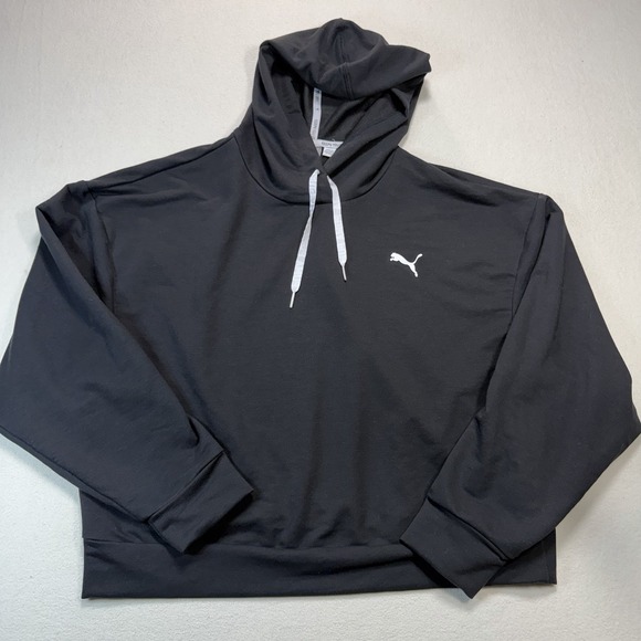 Puma Tops - Puma Women's Black Pullover "Keeps You Dry" Cropped Hoodie Sz. M Long Sleeves